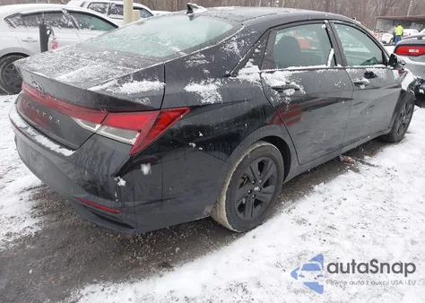 2022 Hyundai Elantra Sel from USA, damaged, VIN 5NPLM4AG9NH054170